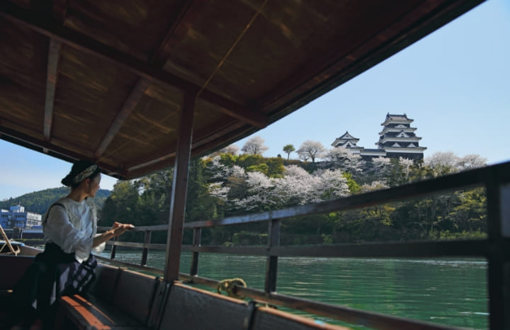 Ozu Castle Town Boat Tour02