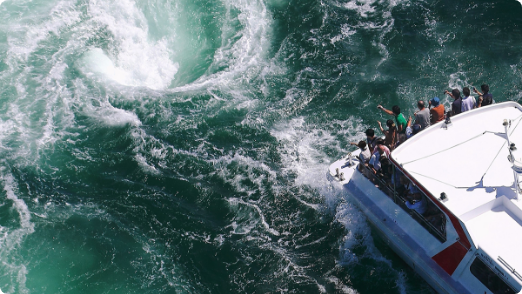 High-speed sightseeing boat Uzushio steamship