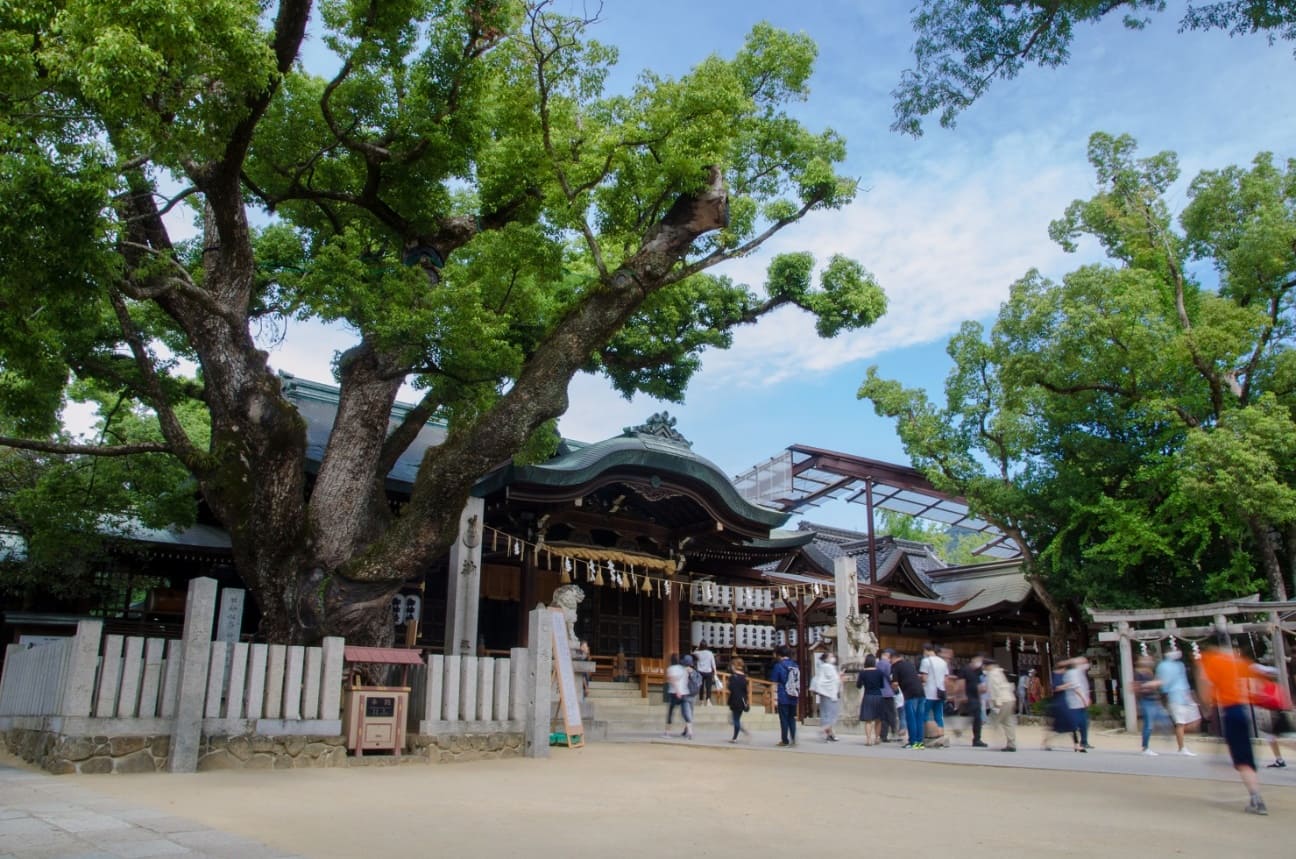 ISHIKIRI TSURUGIYA JINJA