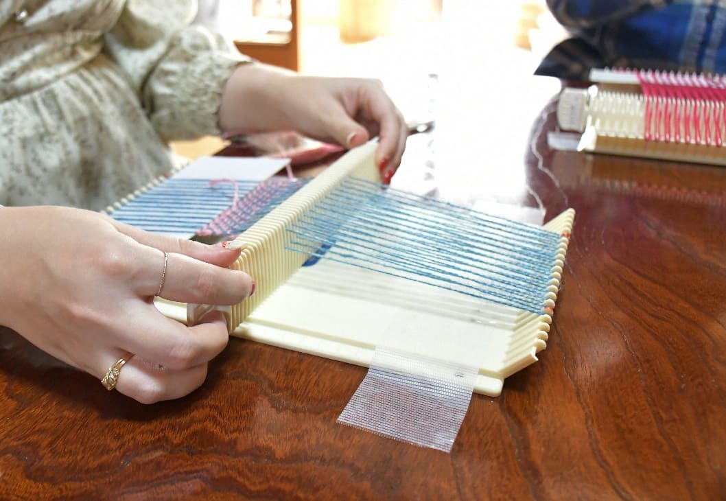 Little by little, our weaving began to take shape, revealing the patterns and colours we’d chosen.