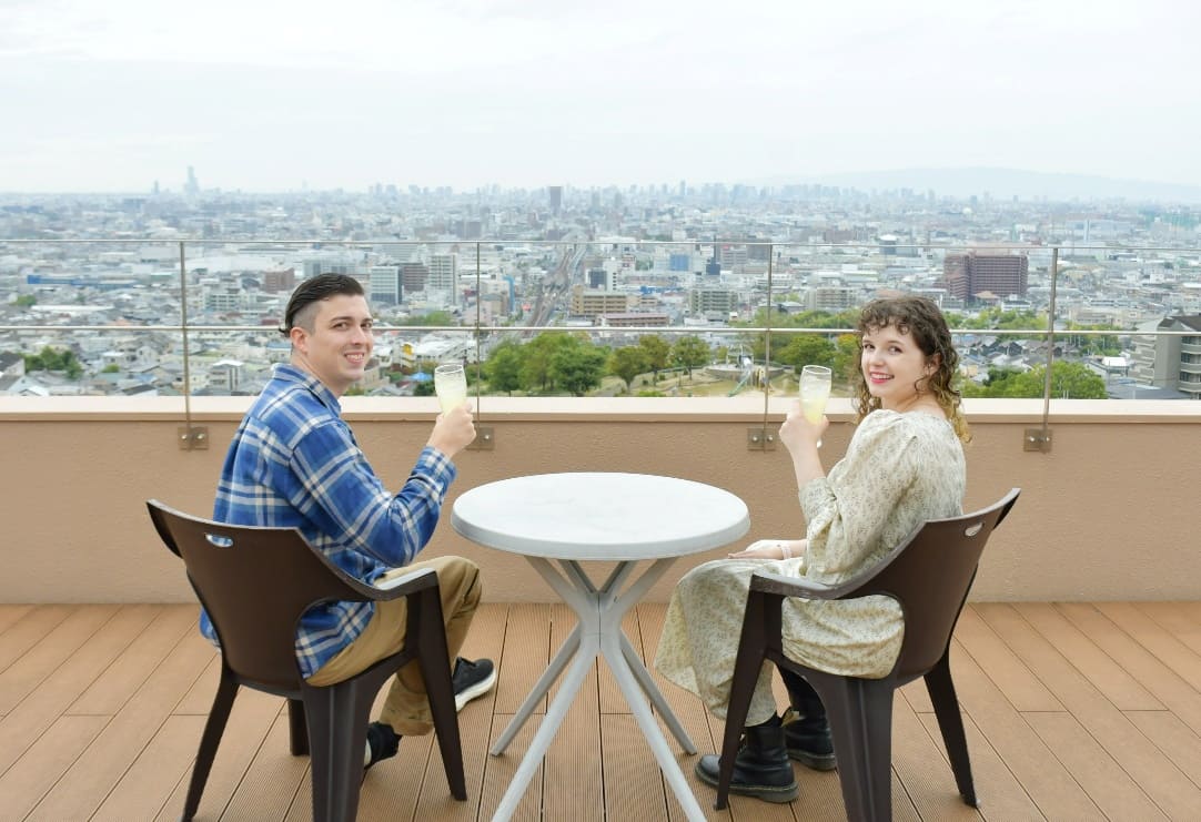 We took in the sweeping view over Osaka, spotting familiar landmarks like Abeno Harukas and Cosmo Tower.