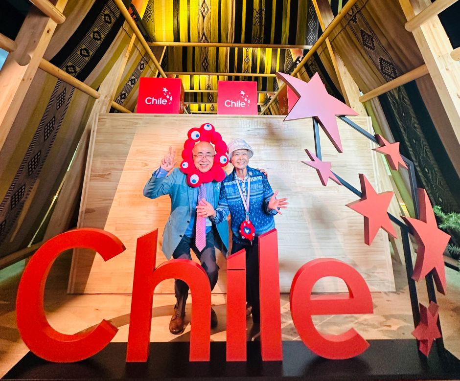Expo Abuela y Hiroshi Mizohata descubren el encanto de Chile