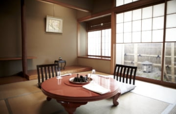 صورة واداكين_أوزاشيكي