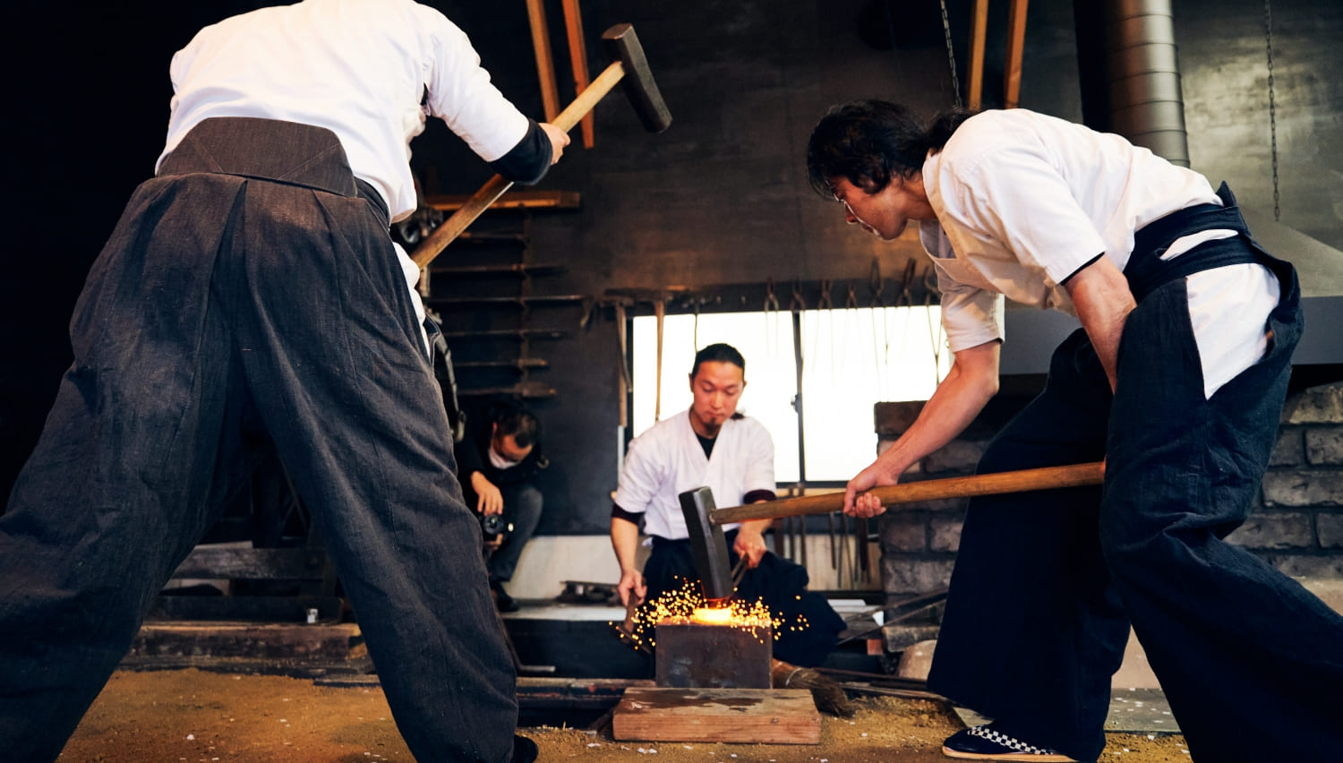 日本玄承社（マインドフルネスの場としての「鍛冶場」の見学・体験）