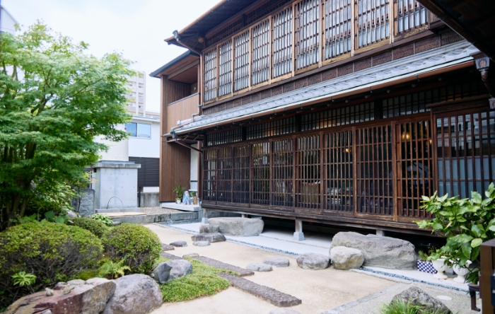 茶房 信濃屋